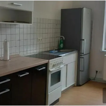 Monteurwohnung Bei Nina 1ogl Lejlighed Zeitz